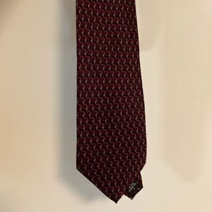 Silk tie